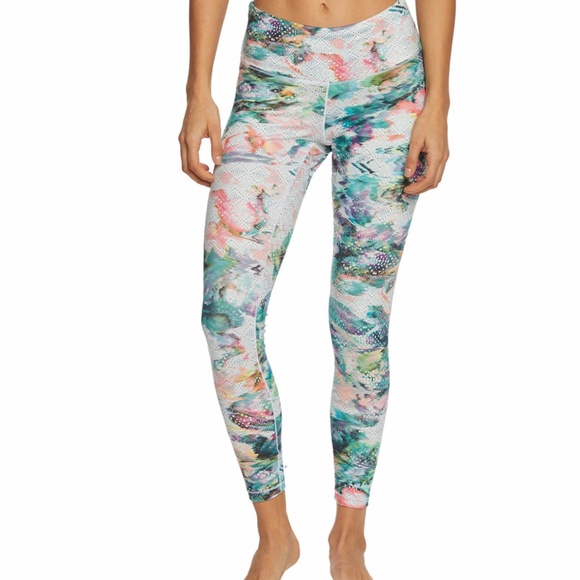 Prana Pants - PrAna White Graceful Pillar Printed Yoga Leggings Size XS